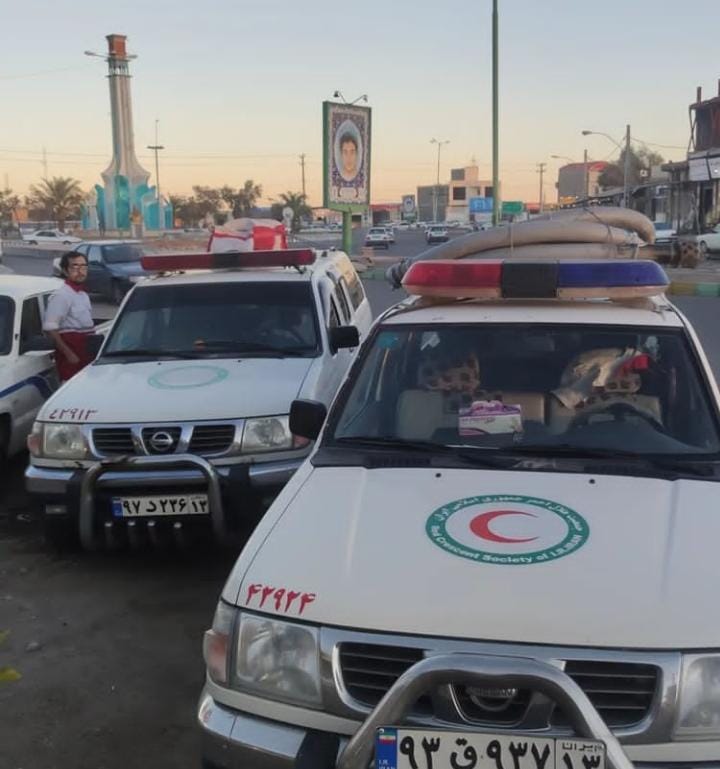 پایان عملیات امداد رسانی تیم سیلاب جمعیت هلال احمر استان اصفهان در شهرستان سیل زده کنارک